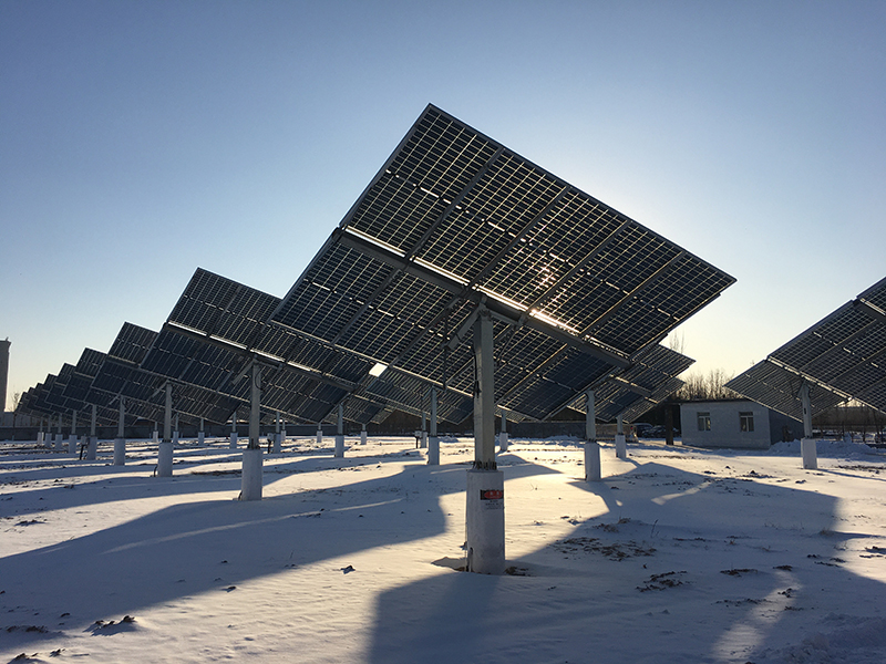 Solar tracker after snow